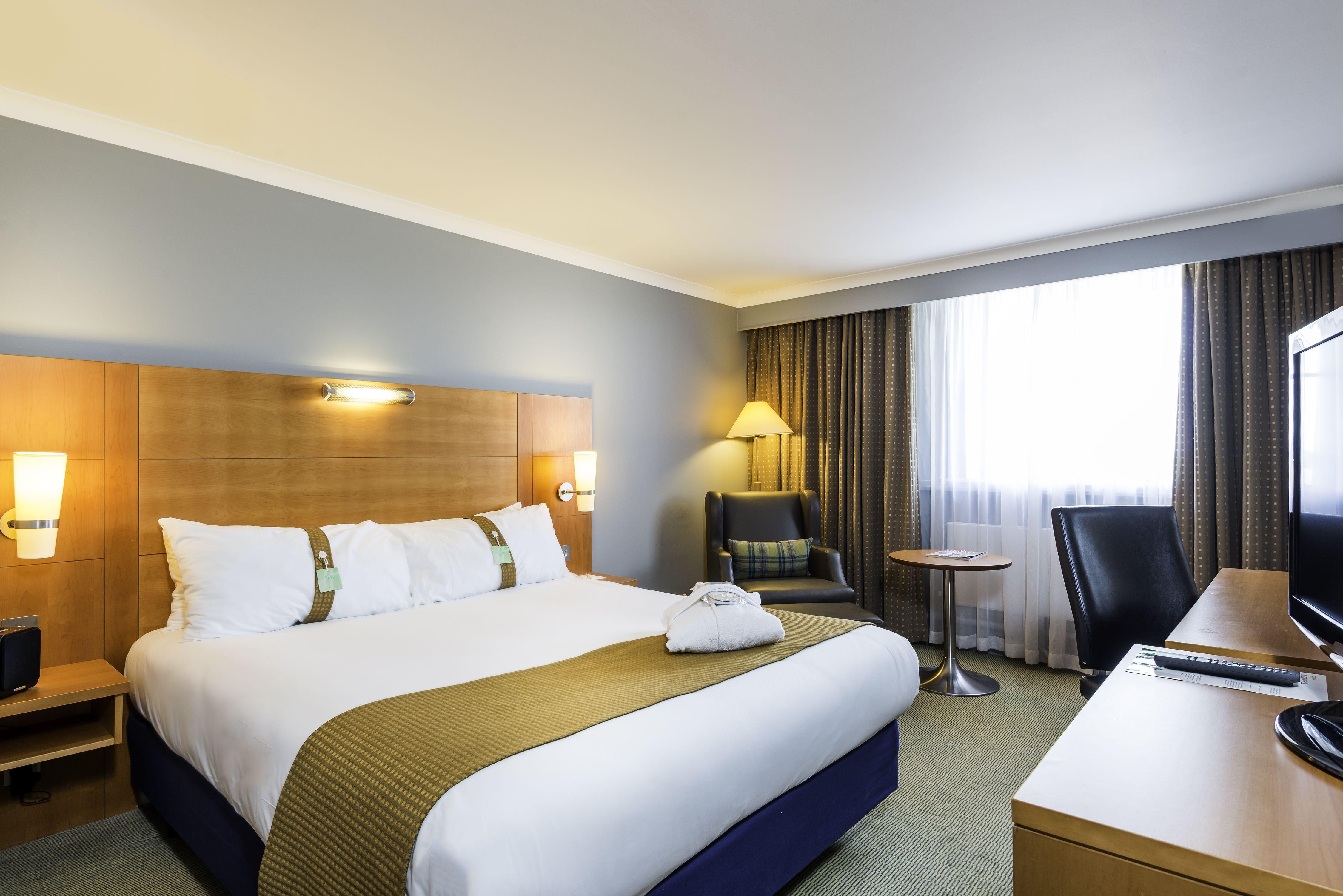 Holiday Inn London Sutton By Ihg Exteriör bild